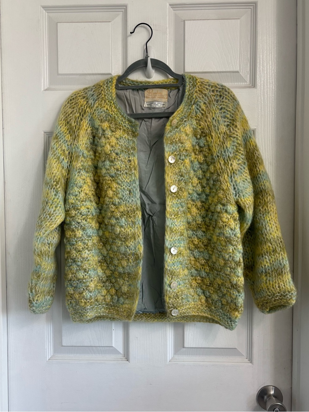 The Broadway 1960’s Italian Hand Knit Cardigan Yellow-Green Med Vtg Wool Mohair